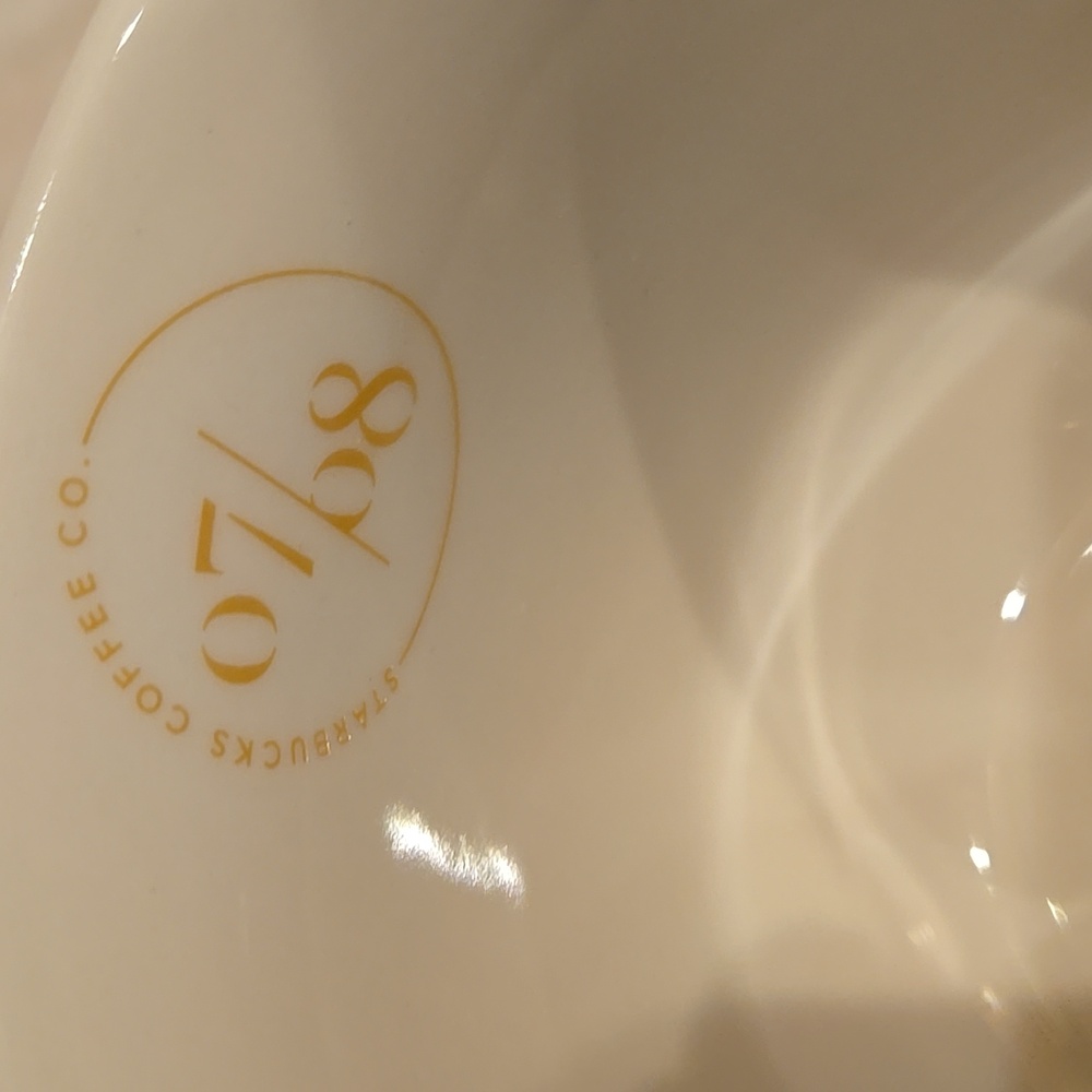 Starbuck's Limited Edition Artisan 2015 07/08 Mosaic Tile Collector's Mug - Picture 6 of 7